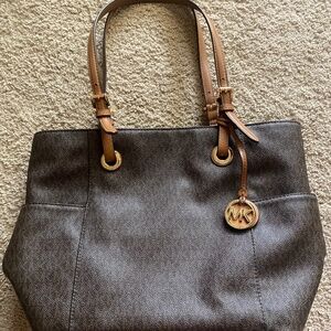 Michael Kors Tote and matching wallet